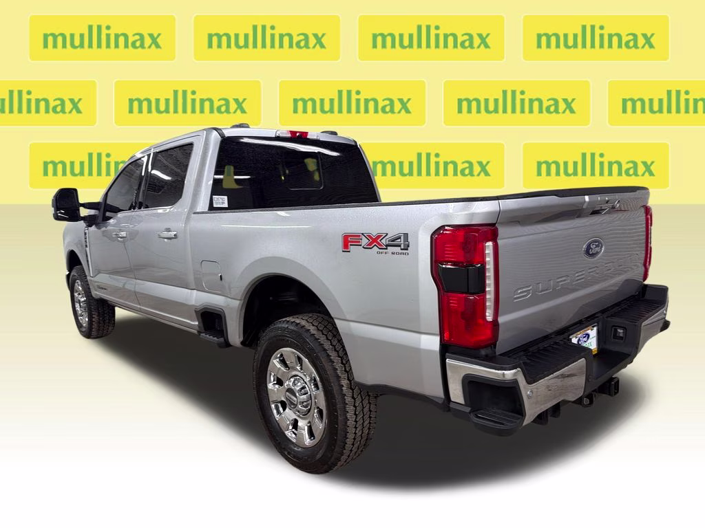 2024 Silver Metallic Ford Super Duty F-250 SRW Lariat 4X4 Truck