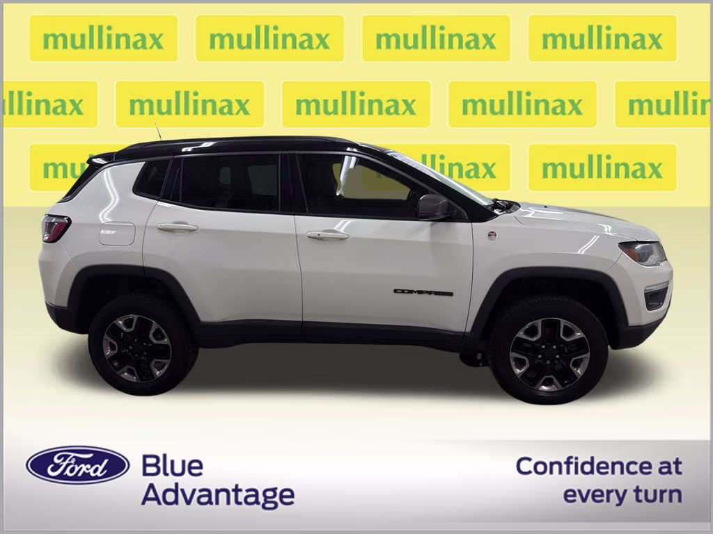 2018 White Clearcoat Jeep Compass Trailhawk 4X4 SUV