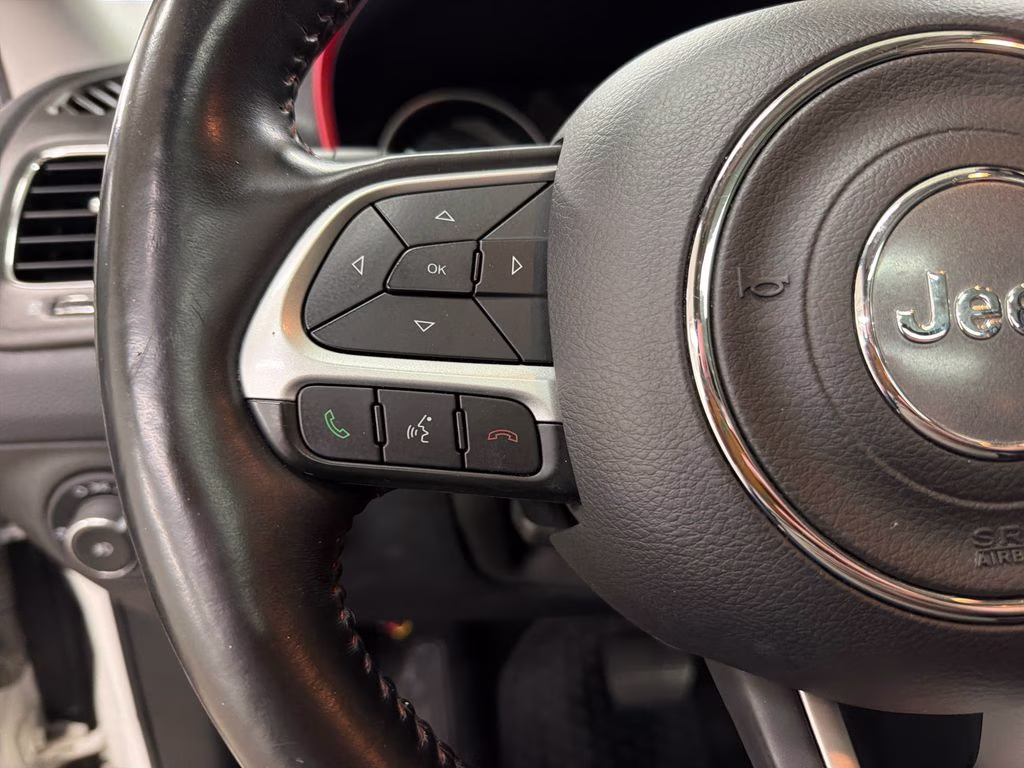 2018 White Clearcoat Jeep Compass Trailhawk 4X4 SUV