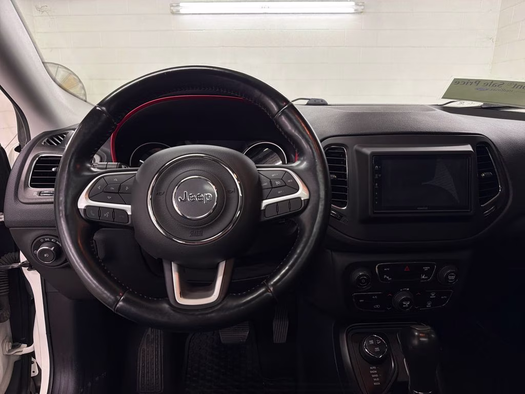 2018 White Clearcoat Jeep Compass Trailhawk 4X4 SUV