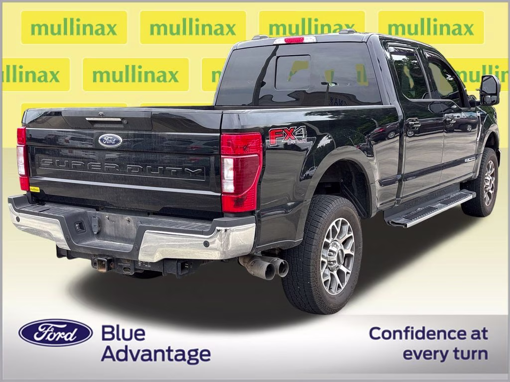 2020 Black Metallic Ford Super Duty F-250 SRW Lariat 4X4 Truck