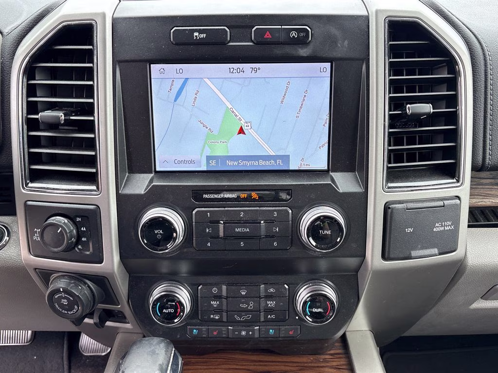 2019 Blue Ford F-150 Lariat 4X4 Truck