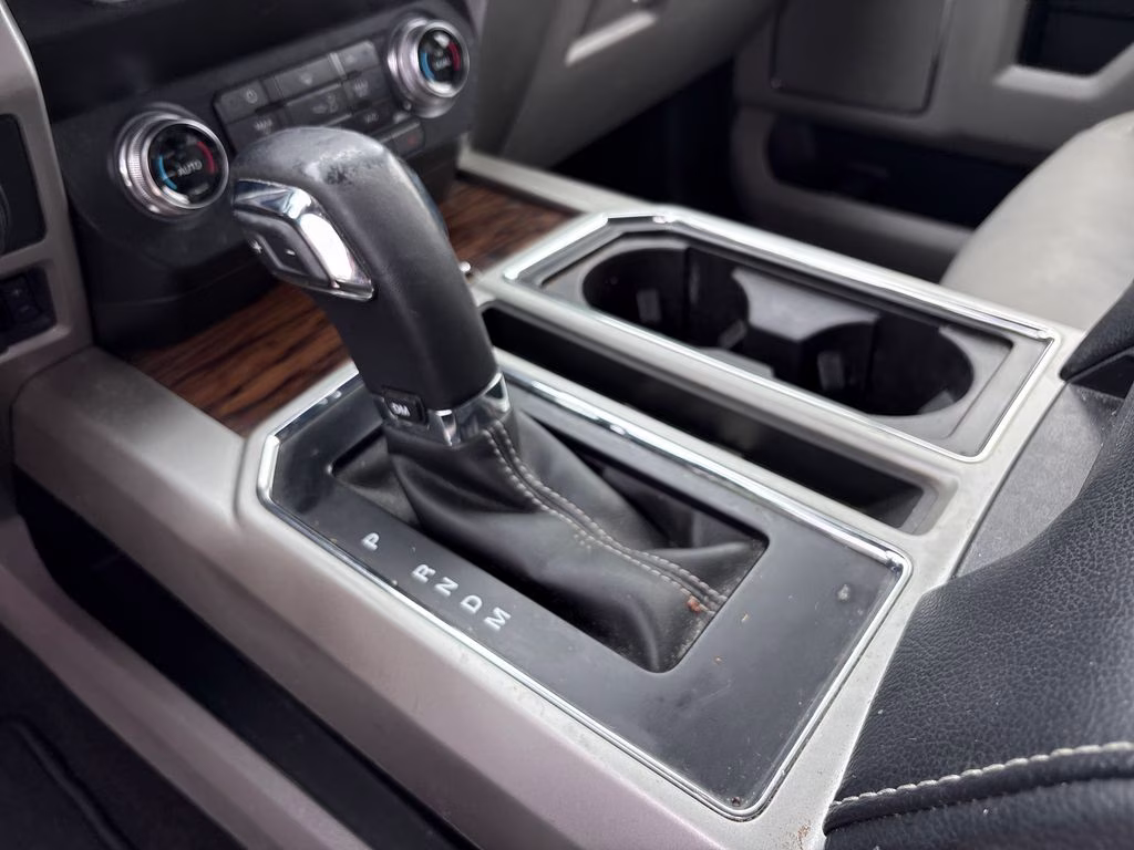 2019 Blue Ford F-150 Lariat 4X4 Truck