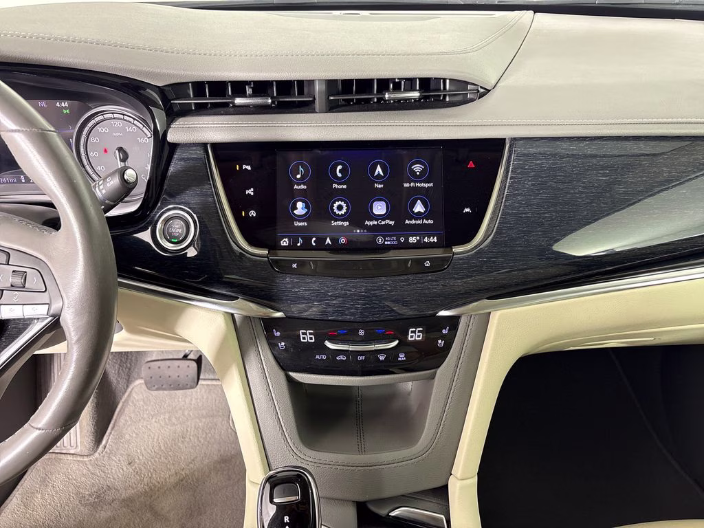 2024 Argent Silver Metallic Cadillac XT6 Premium Luxury FWD SUV