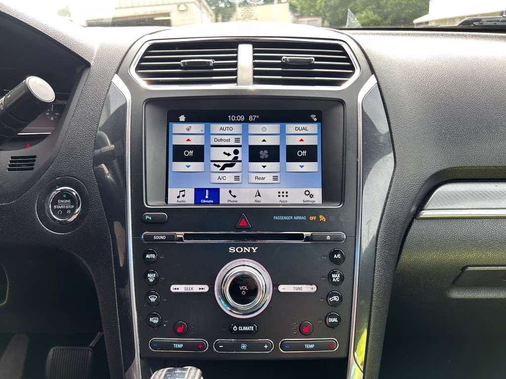 2018 Magnetic Ford Explorer Sport 4X4 SUV