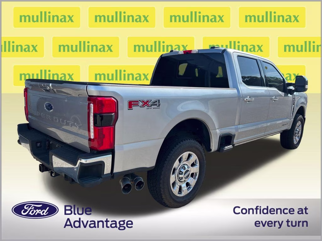 2024 Iconic Silver Metallic Ford Super Duty F-250 SRW Lariat 4X4 Truck