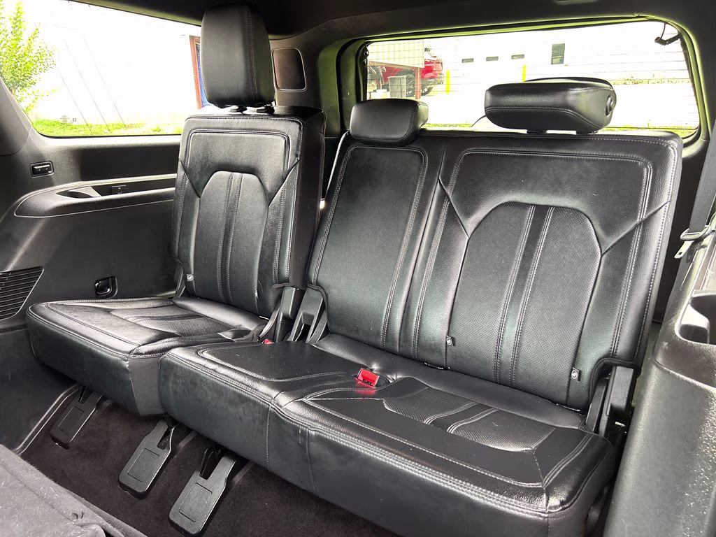 2021 Agate Black Metallic Ford Expedition Max Limited RWD SUV