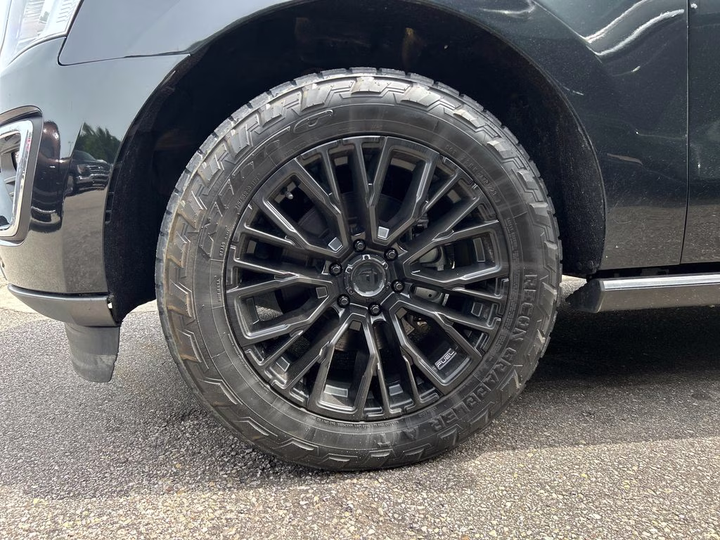 2021 Agate Black Metallic Ford Expedition Max Limited RWD SUV