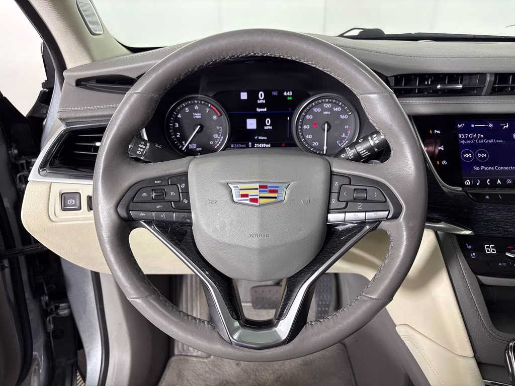 2024 Argent Silver Metallic Cadillac XT6 Premium Luxury FWD SUV