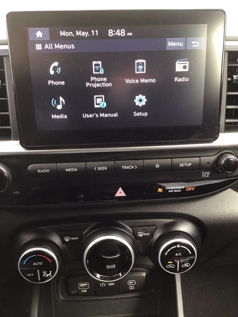 2025 Onyx Black Hyundai Venue SEL FWD SUV