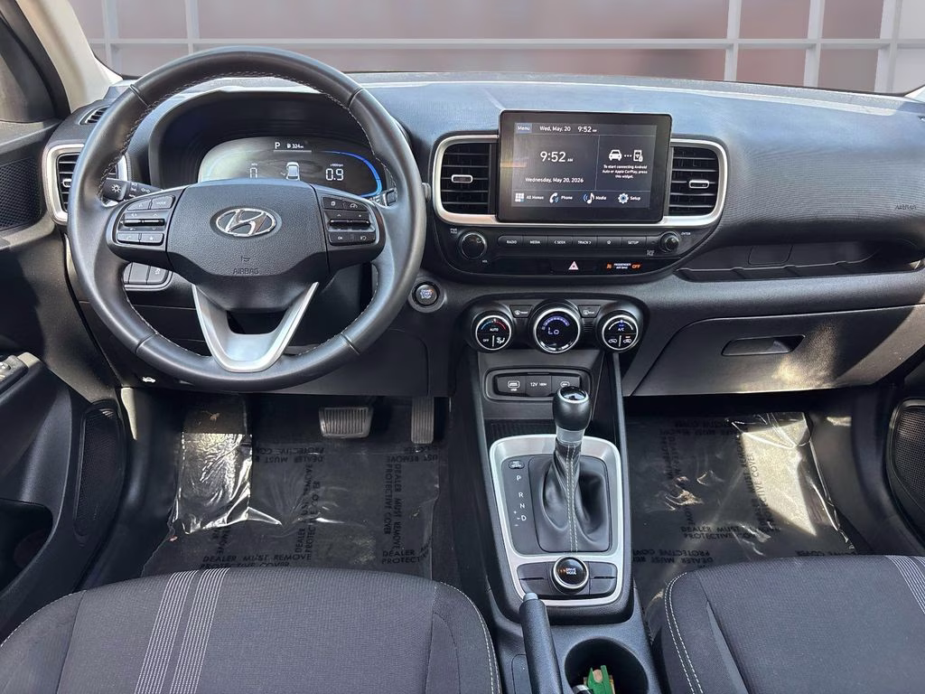 2025 Onyx Black Hyundai Venue SEL FWD SUV