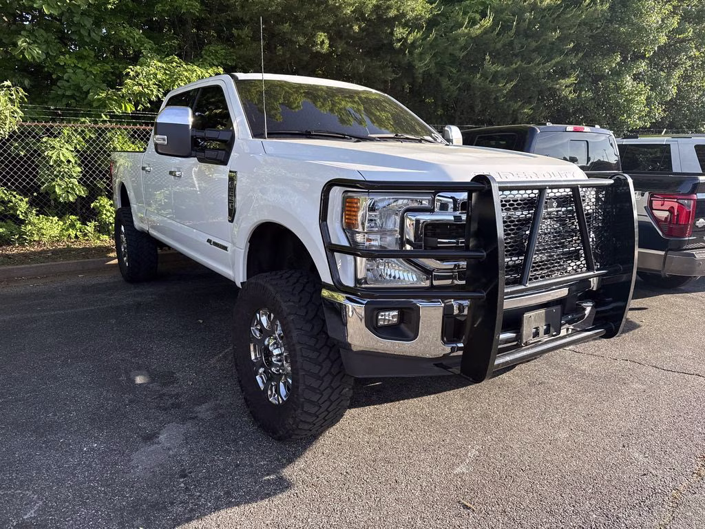 2022 Oxford White Ford Super Duty F-250 SRW XLT 4X4 Truck