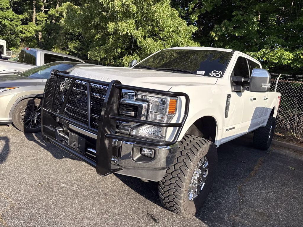 2022 Oxford White Ford Super Duty F-250 SRW XLT 4X4 Truck