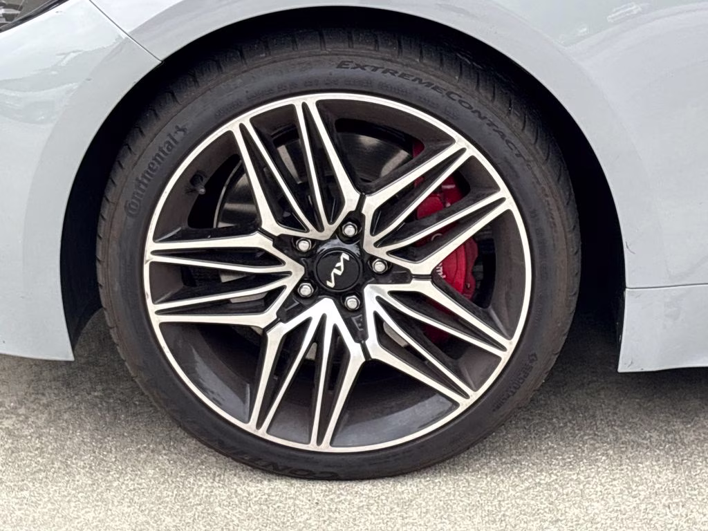 2022 Ceramic Silver Kia Stinger GT1 AWD Sedan