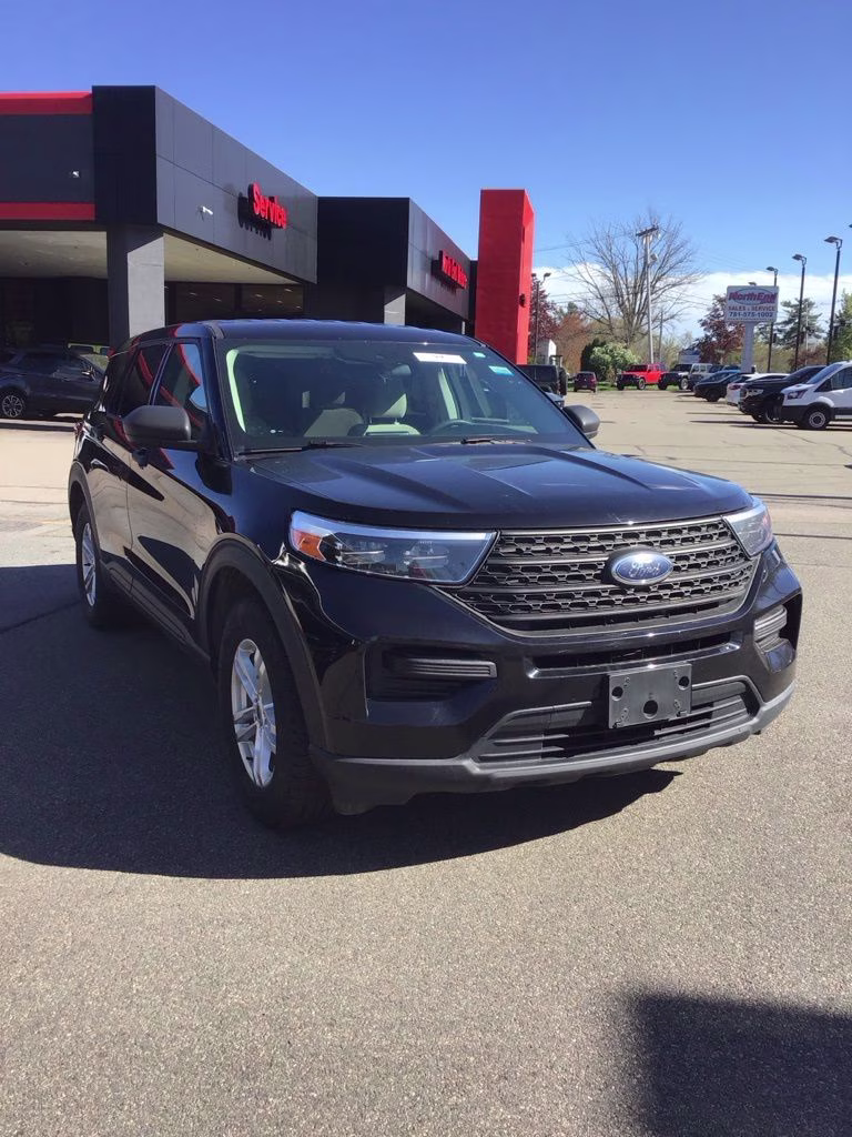 2022 Black Metallic Ford Explorer Base 4X4 SUV