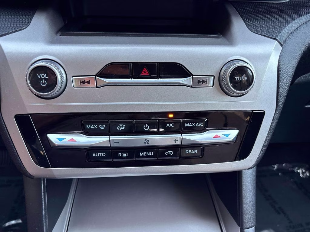 2022 Black Metallic Ford Explorer Base 4X4 SUV