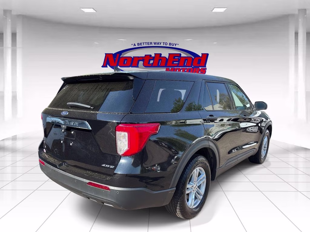 2022 Black Metallic Ford Explorer Base 4X4 SUV