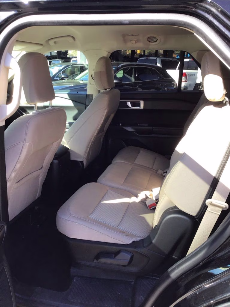 2022 Black Metallic Ford Explorer Base 4X4 SUV