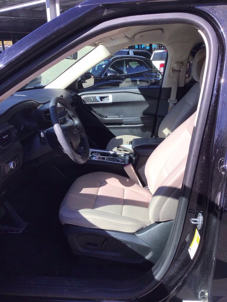 2022 Black Metallic Ford Explorer Base 4X4 SUV