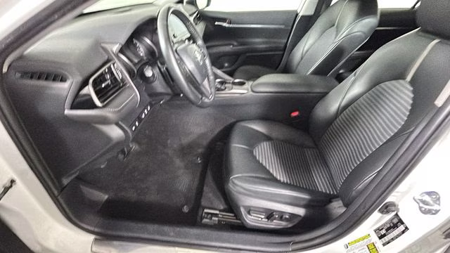 2024 White Toyota Camry SE FWD Sedan