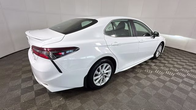 2024 White Toyota Camry SE FWD Sedan