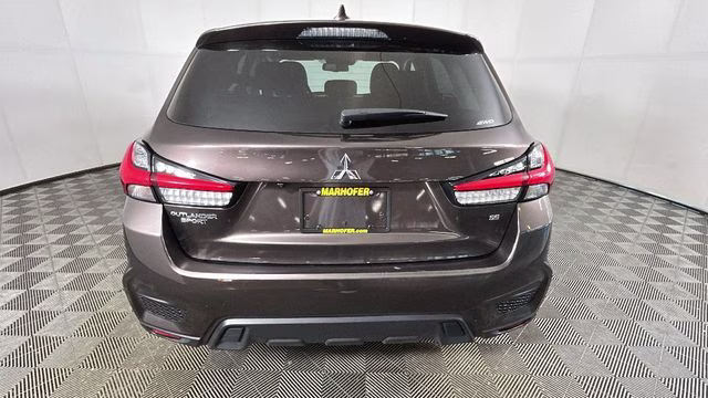 2024 Black Mitsubishi Outlander Sport 2.0 SE 4X4 SUV