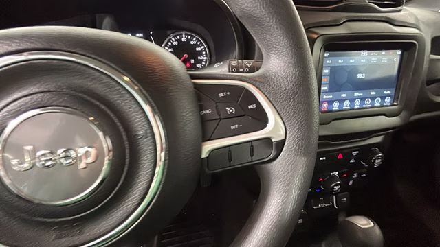 2021 Glacier Metallic Clearcoat Jeep Renegade Sport 4X4 SUV