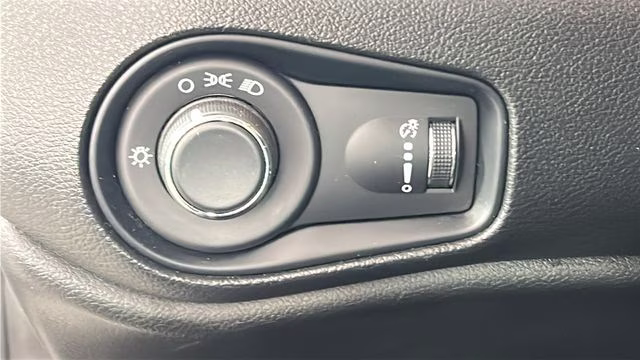 2021 Glacier Metallic Clearcoat Jeep Renegade Sport 4X4 SUV