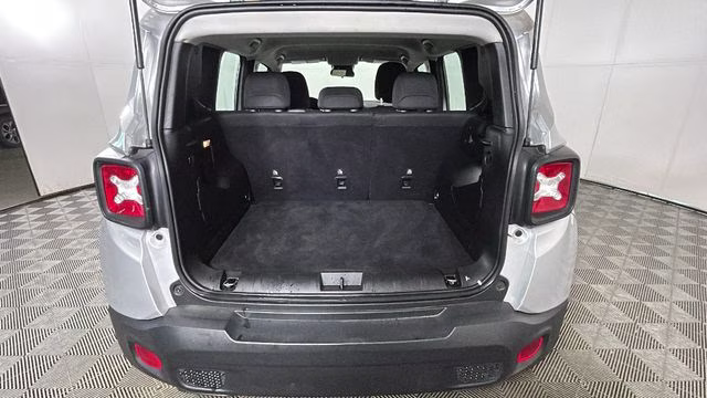 2021 Glacier Metallic Clearcoat Jeep Renegade Sport 4X4 SUV
