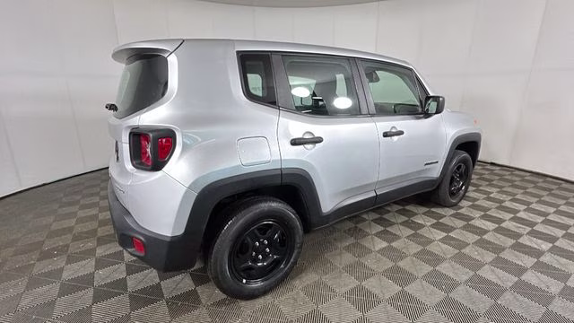 2021 Glacier Metallic Clearcoat Jeep Renegade Sport 4X4 SUV