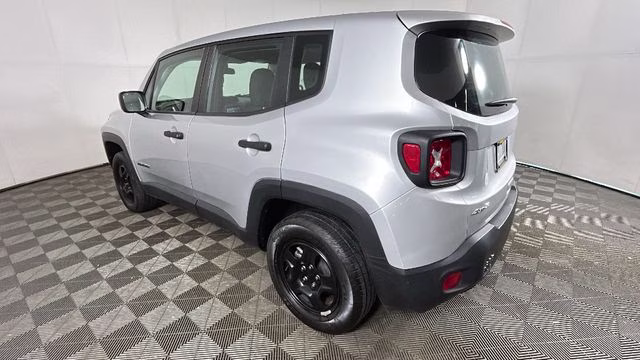 2021 Glacier Metallic Clearcoat Jeep Renegade Sport 4X4 SUV