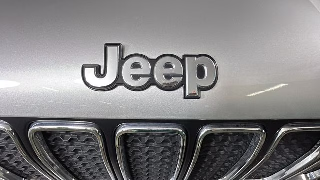 2021 Glacier Metallic Clearcoat Jeep Renegade Sport 4X4 SUV
