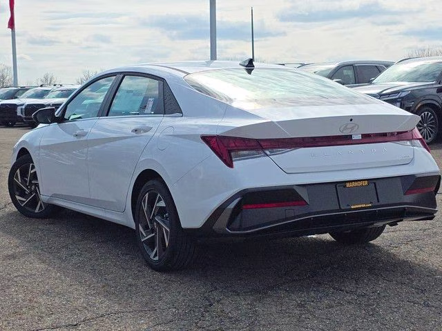 2025 Serenity White Hyundai Elantra Hybrid Limited FWD Sedan