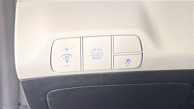2025 Serenity White Hyundai Elantra Hybrid Limited FWD Sedan