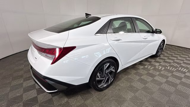 2025 Serenity White Hyundai Elantra Hybrid Limited FWD Sedan