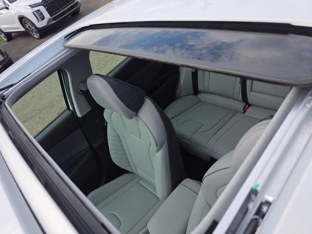 2025 Serenity White Hyundai Elantra Hybrid Limited FWD Sedan