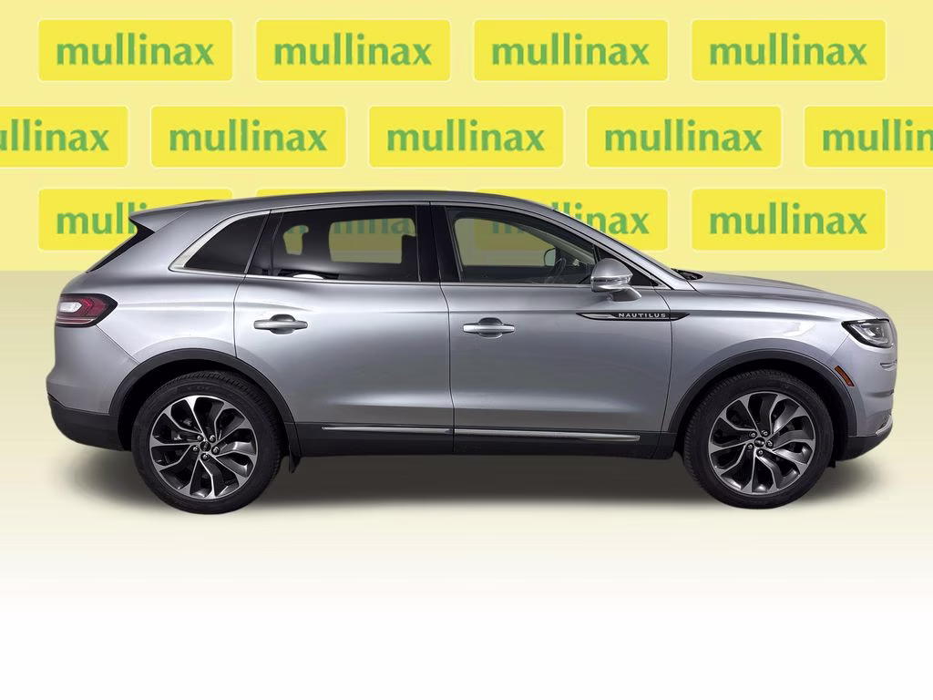 2022 Radiance Metallic Lincoln Nautilus Reserve FWD SUV