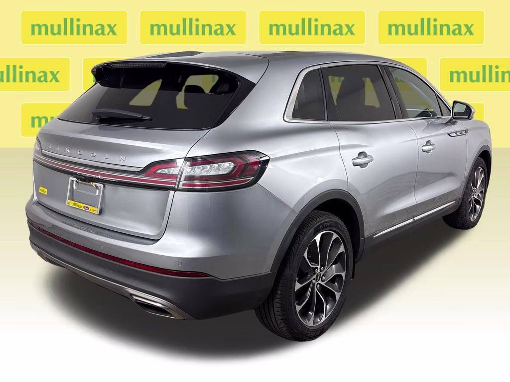 2022 Radiance Metallic Lincoln Nautilus Reserve FWD SUV