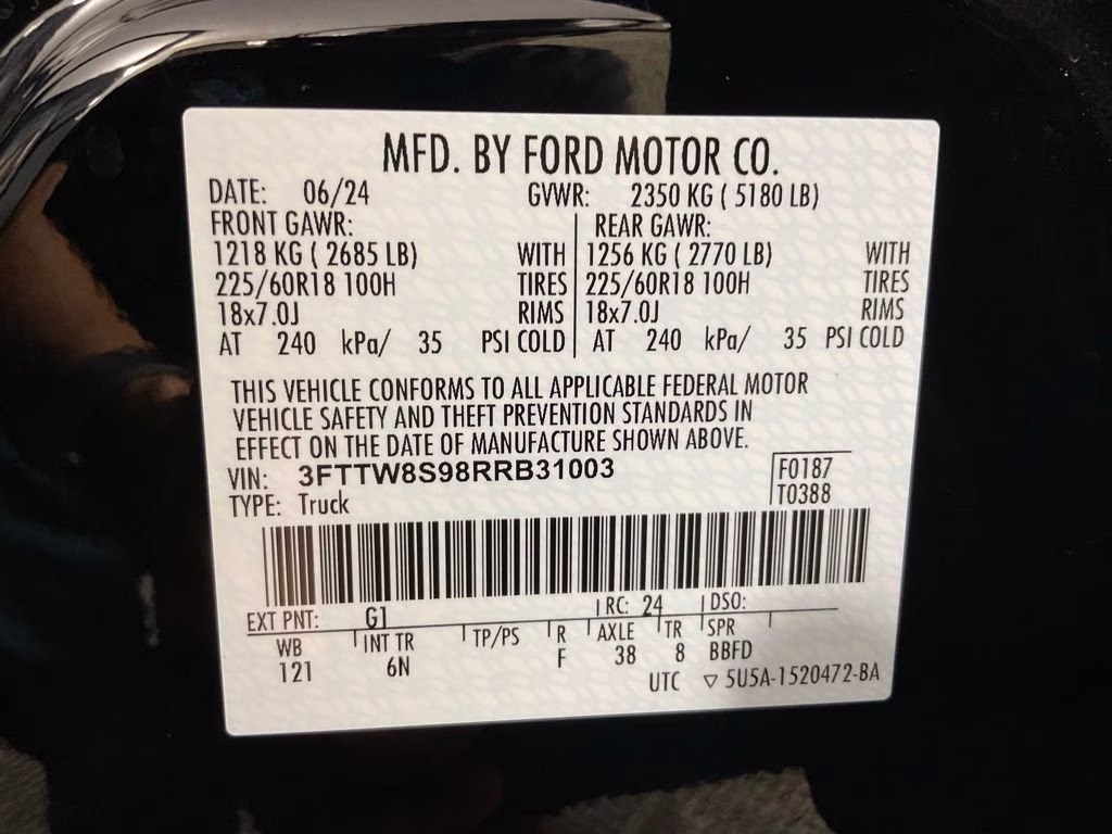 2024 Shadow Black Ford Maverick Lariat AWD Truck