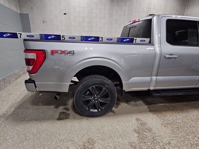 2023 Iconic Silver Metallic Ford F-150 Lariat 4X4 Truck