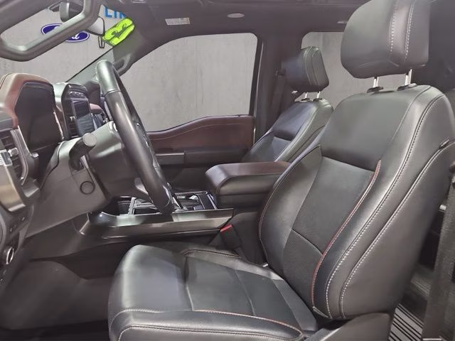 2023 Iconic Silver Metallic Ford F-150 Lariat 4X4 Truck