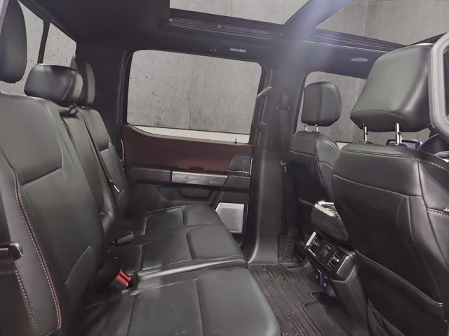 2023 Iconic Silver Metallic Ford F-150 Lariat 4X4 Truck