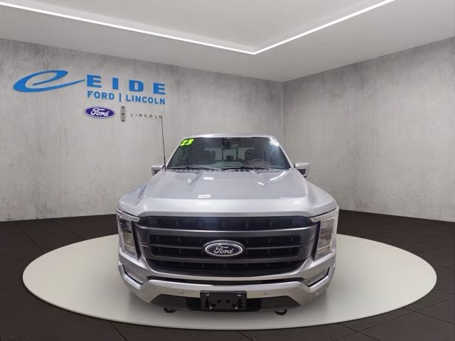 2023 Iconic Silver Metallic Ford F-150 Lariat 4X4 Truck