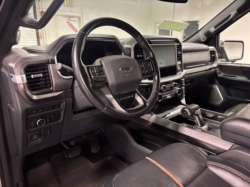 2022 Silver Metallic Ford F-150 Platinum 4X4 Truck