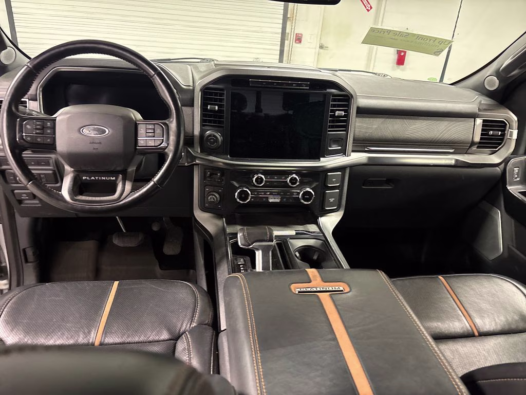 2022 Silver Metallic Ford F-150 Platinum 4X4 Truck