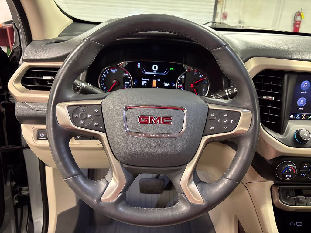 2023 Sterling Metallic GMC Acadia Denali FWD SUV