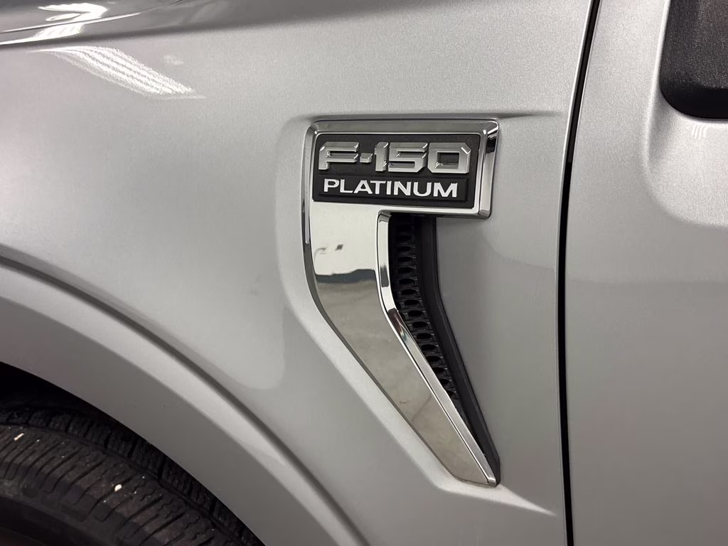 2022 Silver Metallic Ford F-150 Platinum 4X4 Truck
