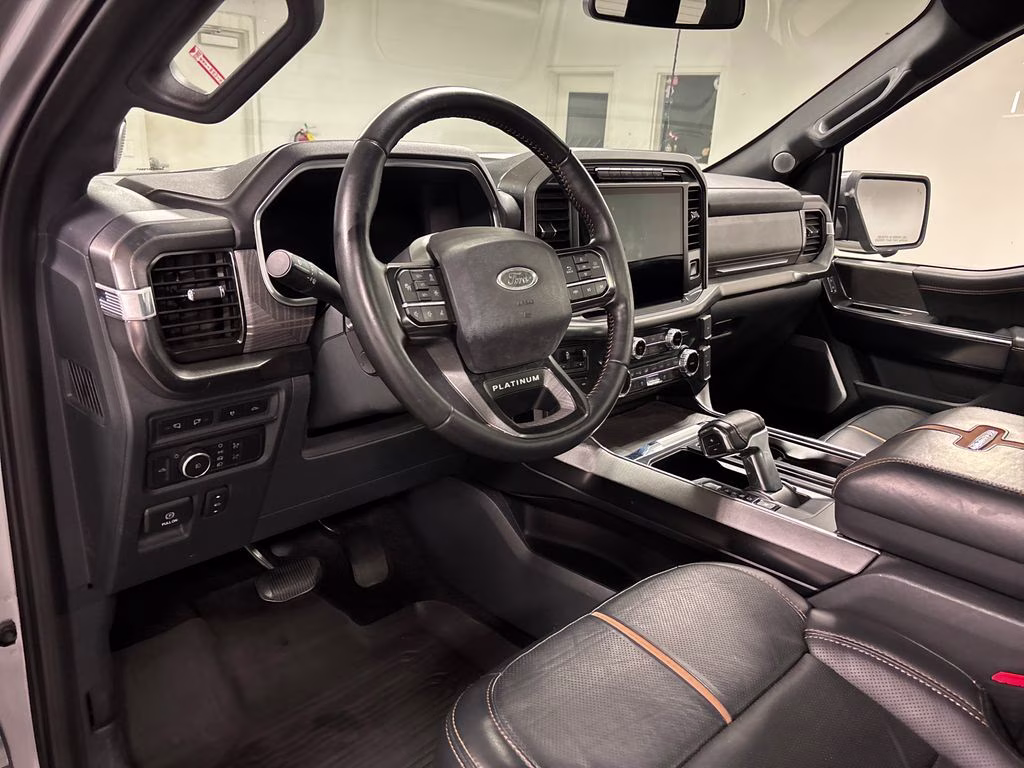 2022 Silver Metallic Ford F-150 Platinum 4X4 Truck