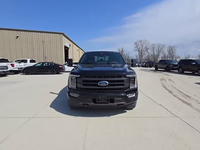 2023 Agate Black Metallic Ford F-150 Lariat 4X4 Truck