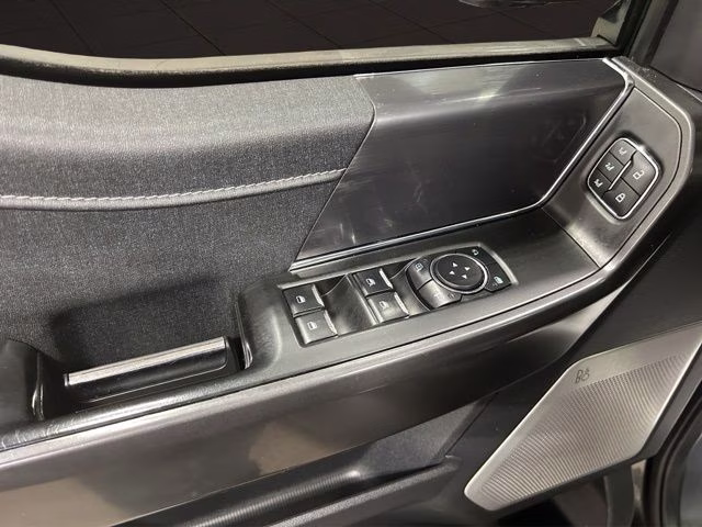 2024 Agate Black Metallic Ford F-150 Lariat 4X4 Truck